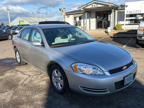Used 2008 Chevrolet Impala LT image 2