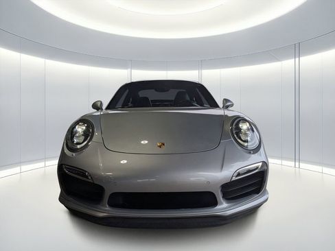 Used 2016 Porsche 911 Turbo S image 9