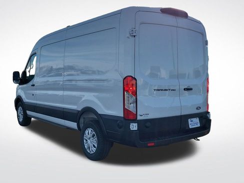 New 2026 Ford Transit 250 148 Medium Roof image 4