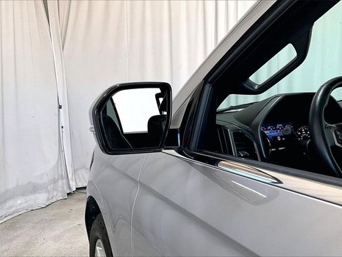 Used 2021 Ford Expedition XLT image 10