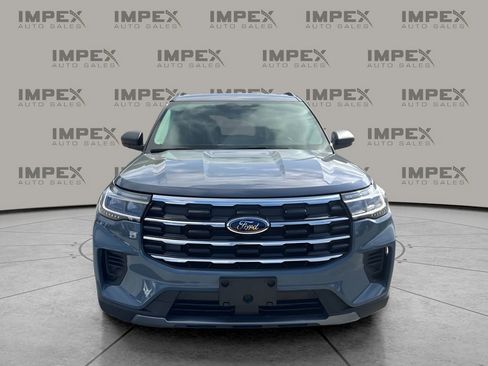 Used 2026 Ford Explorer Active RWD image 8