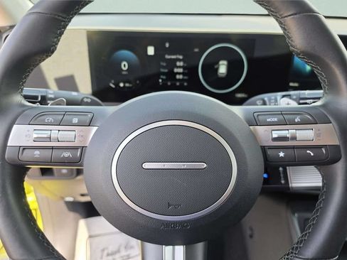 Used 2026 Hyundai Kona SEL Premium FWD image 13