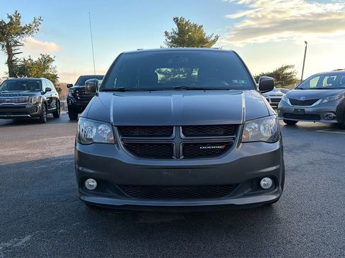 Used 2017 Dodge Grand Caravan GT image 19