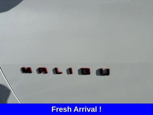 Used 2023 Chevrolet Malibu LT w/ Redline Edition image 18