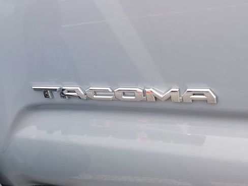 Used 2020 Toyota Tacoma 4x4 Double Cab image 42