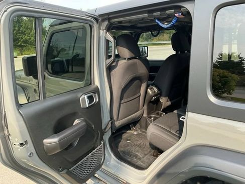 Used 2020 Jeep Wrangler Unlimited Sport AWD/4WD image 14
