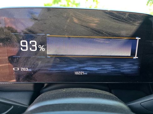 Certified 2024 Chevrolet Blazer EV LT AWD/4WD image 20