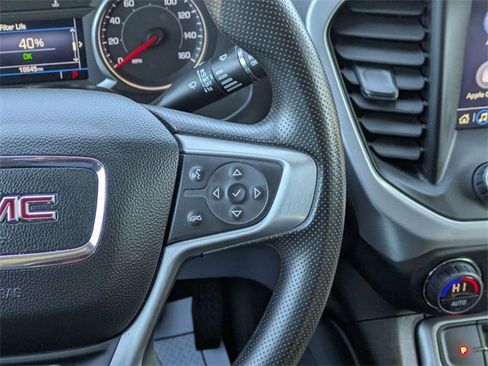 Used 2023 GMC Acadia SLE w/ Driver Convenience Package image 19