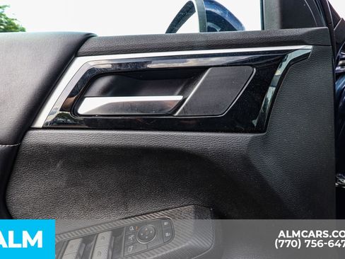 Used 2023 Mitsubishi Outlander SE image 56