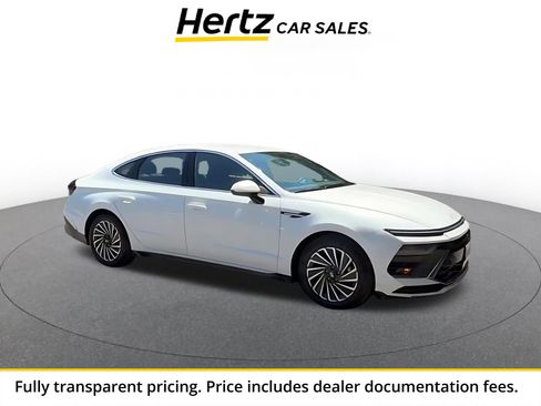 Used 2025 Hyundai Sonata SEL FWD image 1