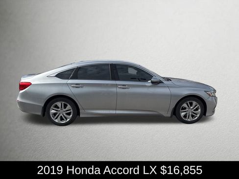 Used 2019 Honda Accord LX image 2