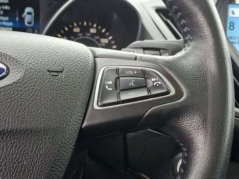 Used 2017 Ford Escape Titanium image 23