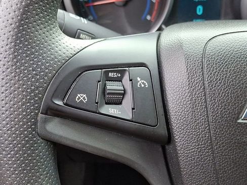 Used 2016 Chevrolet Cruze LT image 19