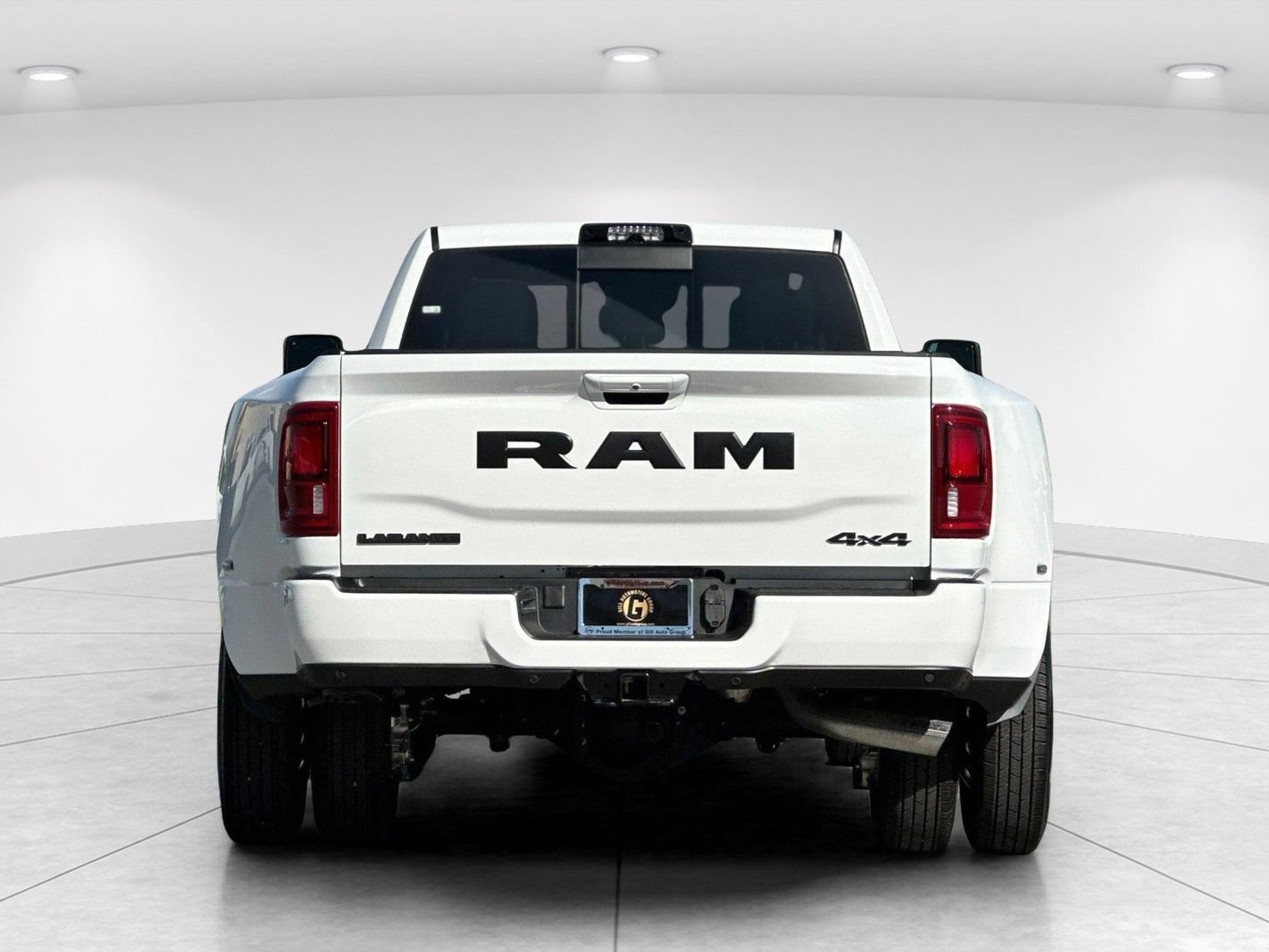 New 2026 RAM 3500 Laramie AWD/4WD image 6