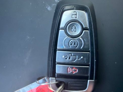 Used 2025 Ford F150 Lariat w/ Equipment Group 501A Mid AWD/4WD image 26