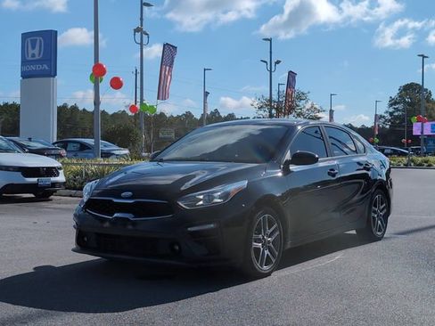 Used 2019 Kia Forte S w/ S Premium Package image 9