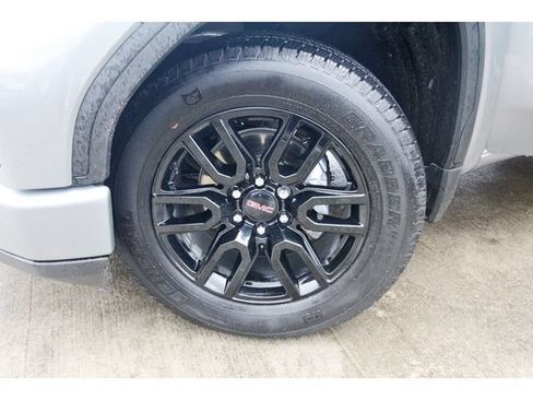Used 2023 GMC Sierra 1500 Elevation RWD image 29