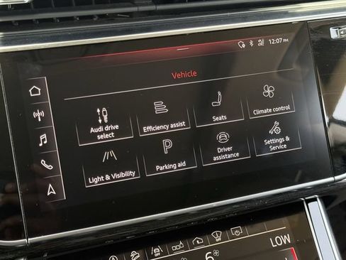 Used 2019 Audi Q8 Prestige AWD/4WD image 19