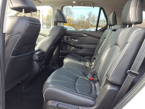 Used 2023 Honda Pilot Elite image 13