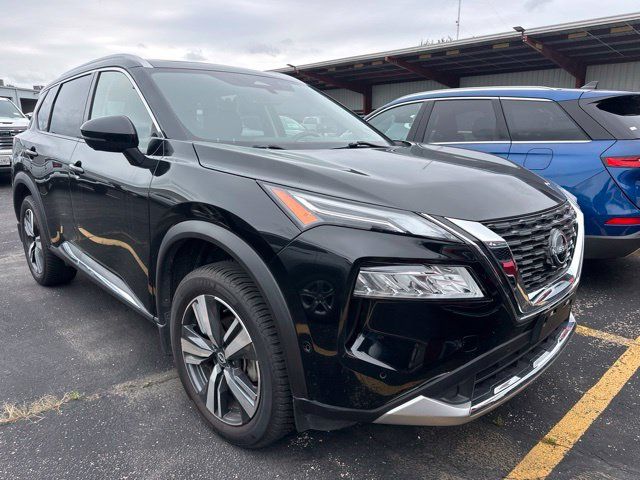 Used 2023 Nissan Rogue Platinum w/ Platinum Premium Package AWD/4WD image 2