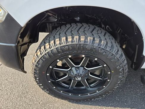Used 2018 RAM 1500 Tradesman AWD/4WD image 29