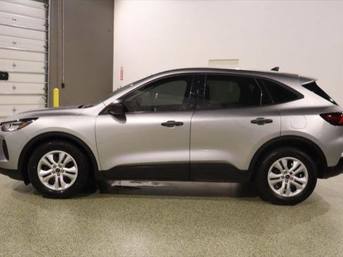 Used 2023 Ford Escape FWD image 5