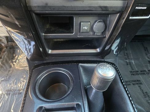 Used 2023 Toyota 4Runner TRD Off-Road Premium AWD/4WD image 15
