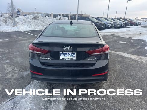 Used 2018 Hyundai Elantra Limited w/ Cargo Package image 4