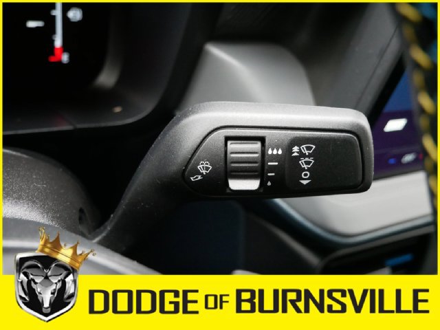 Used 2025 Ford Maverick Lobo AWD/4WD image 26