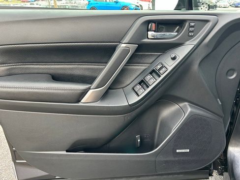Used 2018 Subaru Forester 2.0XT Touring image 17