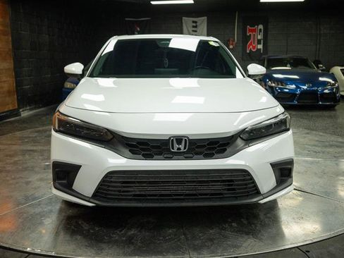 Used 2022 Honda Civic EX-L image 3