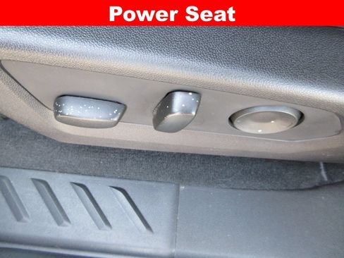 Certified 2024 GMC Canyon AT4 AWD/4WD image 24