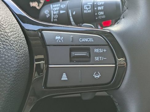 Used 2025 Honda Pilot EX-L image 27