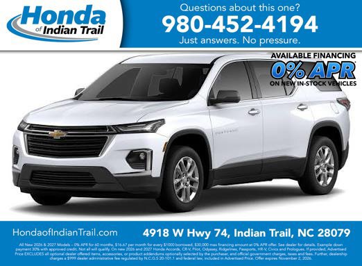 Used 2024 Chevrolet Traverse LS FWD image 1