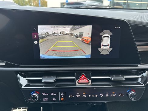 New 2025 Kia Niro Wave w/ Wave Preserve Package image 33