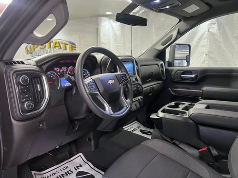 Used 2022 Chevrolet Silverado 2500 LT w/ Z71 Off-Road Package image 19