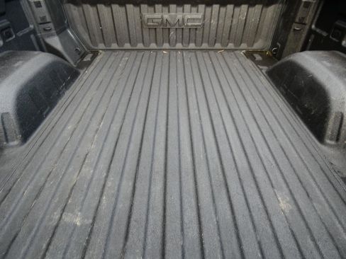 Used 2023 GMC Sierra 1500 SLT w/ SLT Premium Plus Package image 15