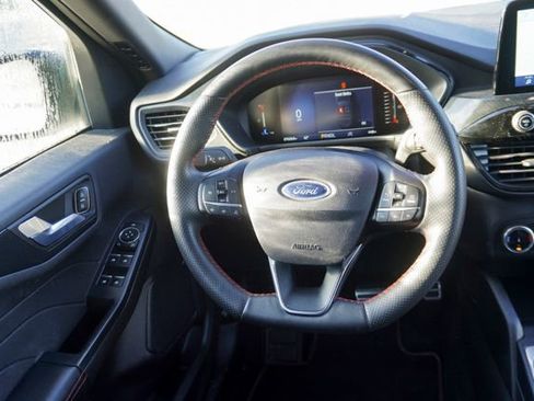 Used 2023 Ford Escape ST-Line image 10