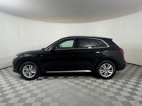 Used 2024 Audi Q5 2.0T Premium w/ Convenience Package AWD/4WD image 4
