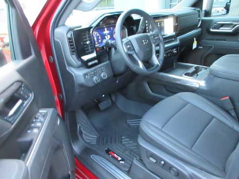 New 2026 Chevrolet Silverado 3500 LTZ w/ LTZ Plus Package AWD/4WD image 15