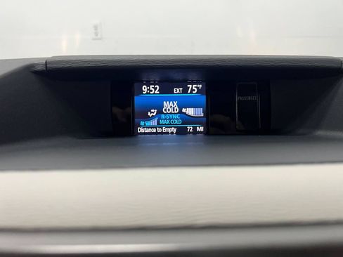 Used 2013 Toyota Sienna Limited w/ Premium Pkg AWD/4WD image 19