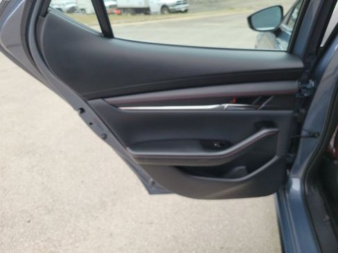 Used 2024 MAZDA MAZDA3 s image 30