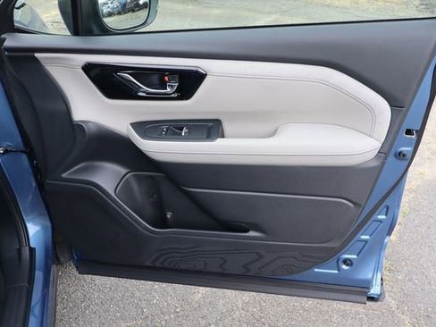 Certified 2025 Subaru Forester Limited w/ Popular Package #1 image 38