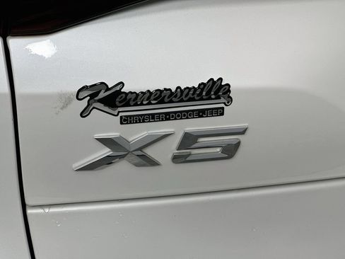 Used 2022 BMW X5 sDrive40i w/ Premium Package RWD image 29