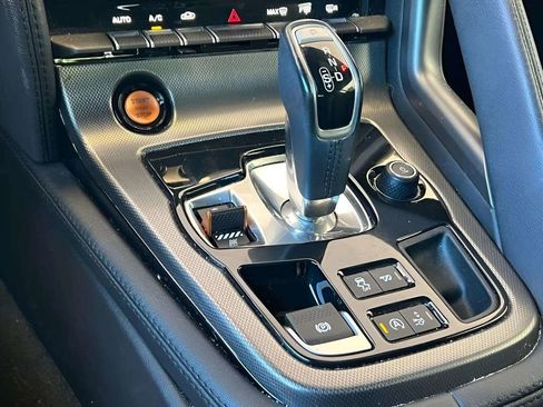 Used 2017 Jaguar F-TYPE S image 18