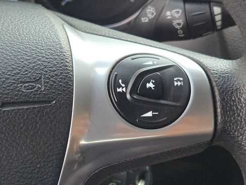Used 2014 Ford Focus SE FWD image 27