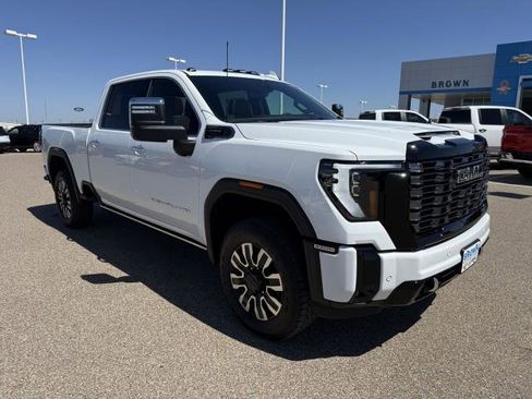 New 2026 GMC Sierra 2500 Denali Ultimate image 12