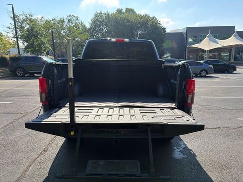 Used 2020 Ford F150 Lariat w/ Equipment Group 502A Luxury AWD/4WD image 21