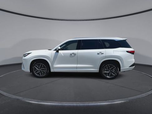 Used 2025 Lexus TX 350 AWD w/ Technology Package image 5