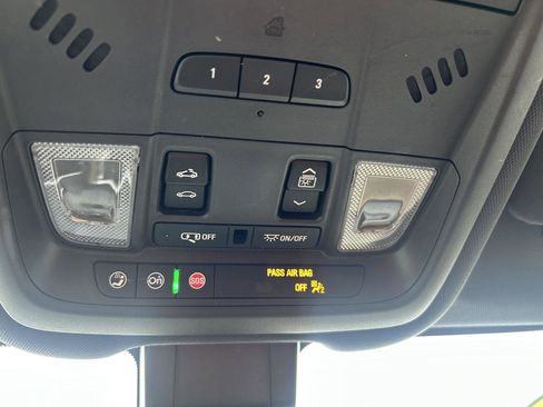 Used 2022 Chevrolet Equinox Premier image 27